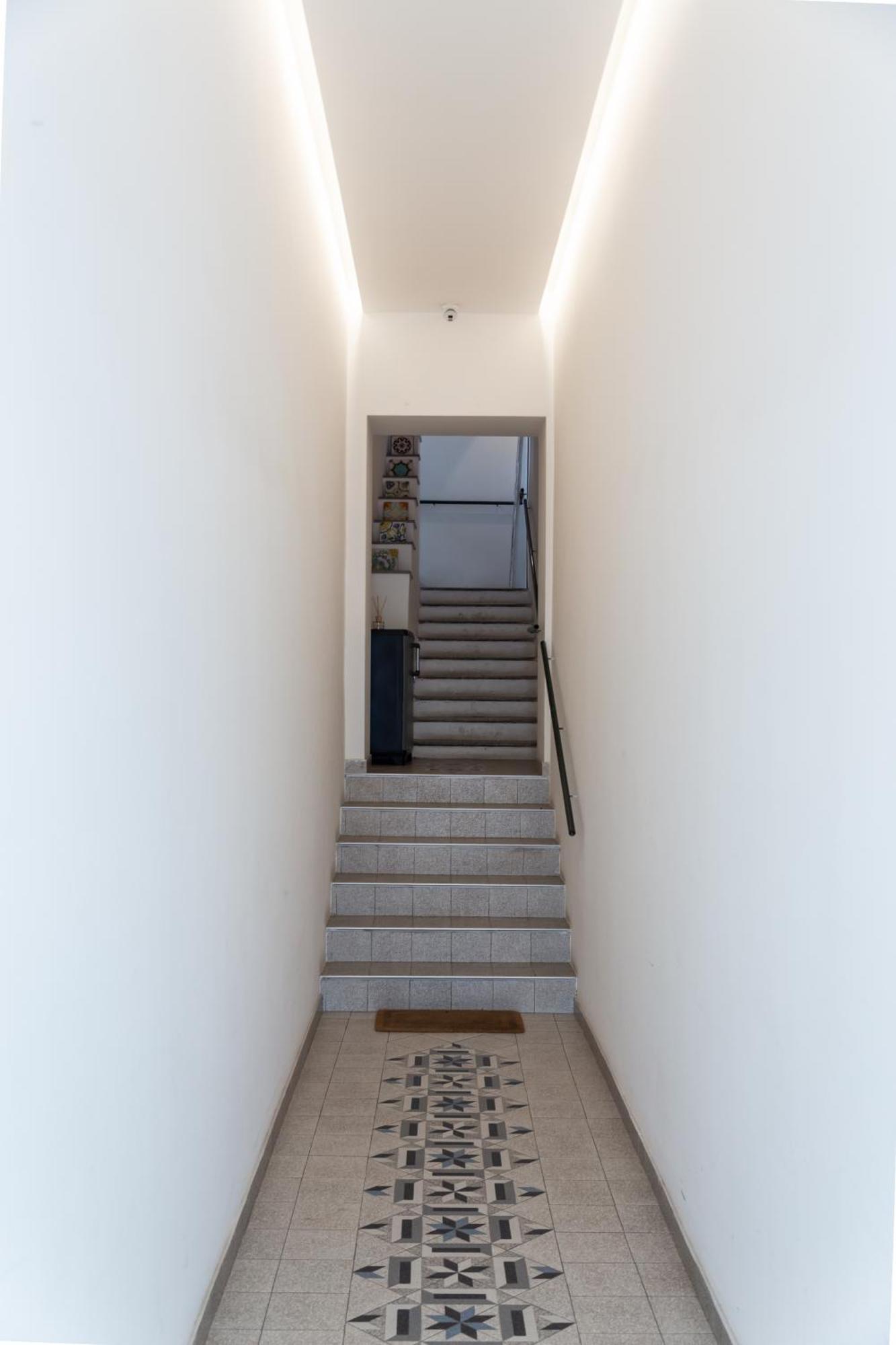 נאפולי Archihouse Suites מראה חיצוני תמונה