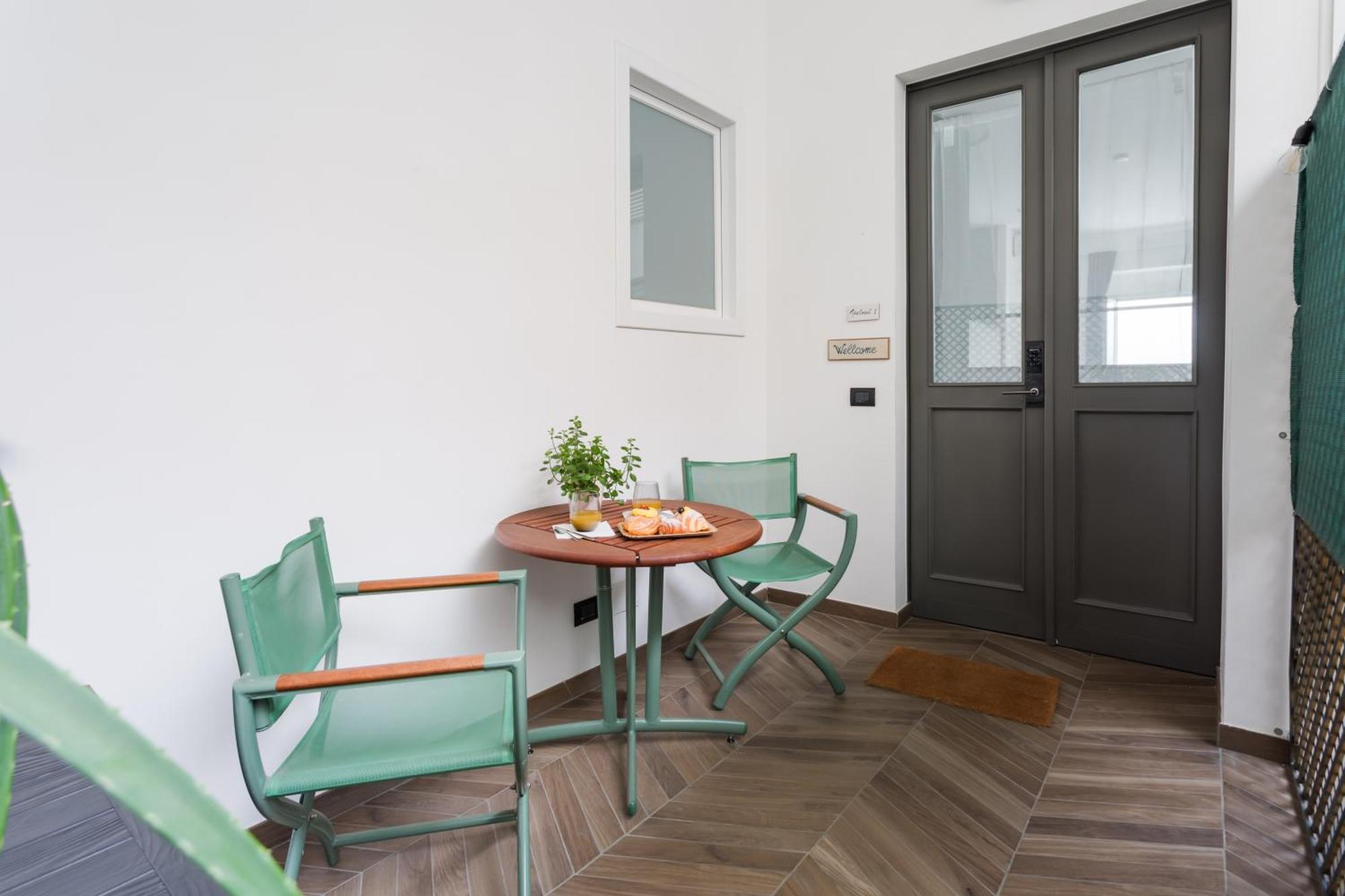 נאפולי Archihouse Suites מראה חיצוני תמונה